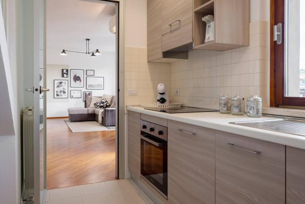 Exclusive Penthouse With 60 M2 Panoramic Terrace Apartment Perugia Luaran gambar